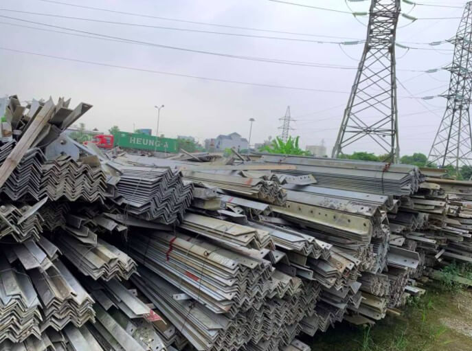 hình thu mua phế liệu công trình